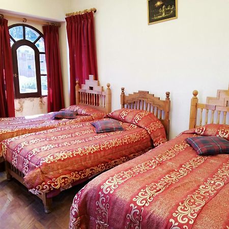 Hotel Las Kantutas 코파카바나 외부 사진