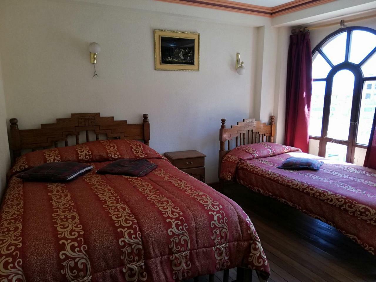 Hotel Las Kantutas 코파카바나 외부 사진